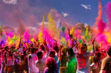 holi-750x422-1