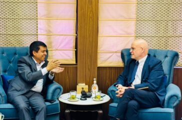 FNCCI President Dhakal meets IFC Country Manager Holtmann (2)