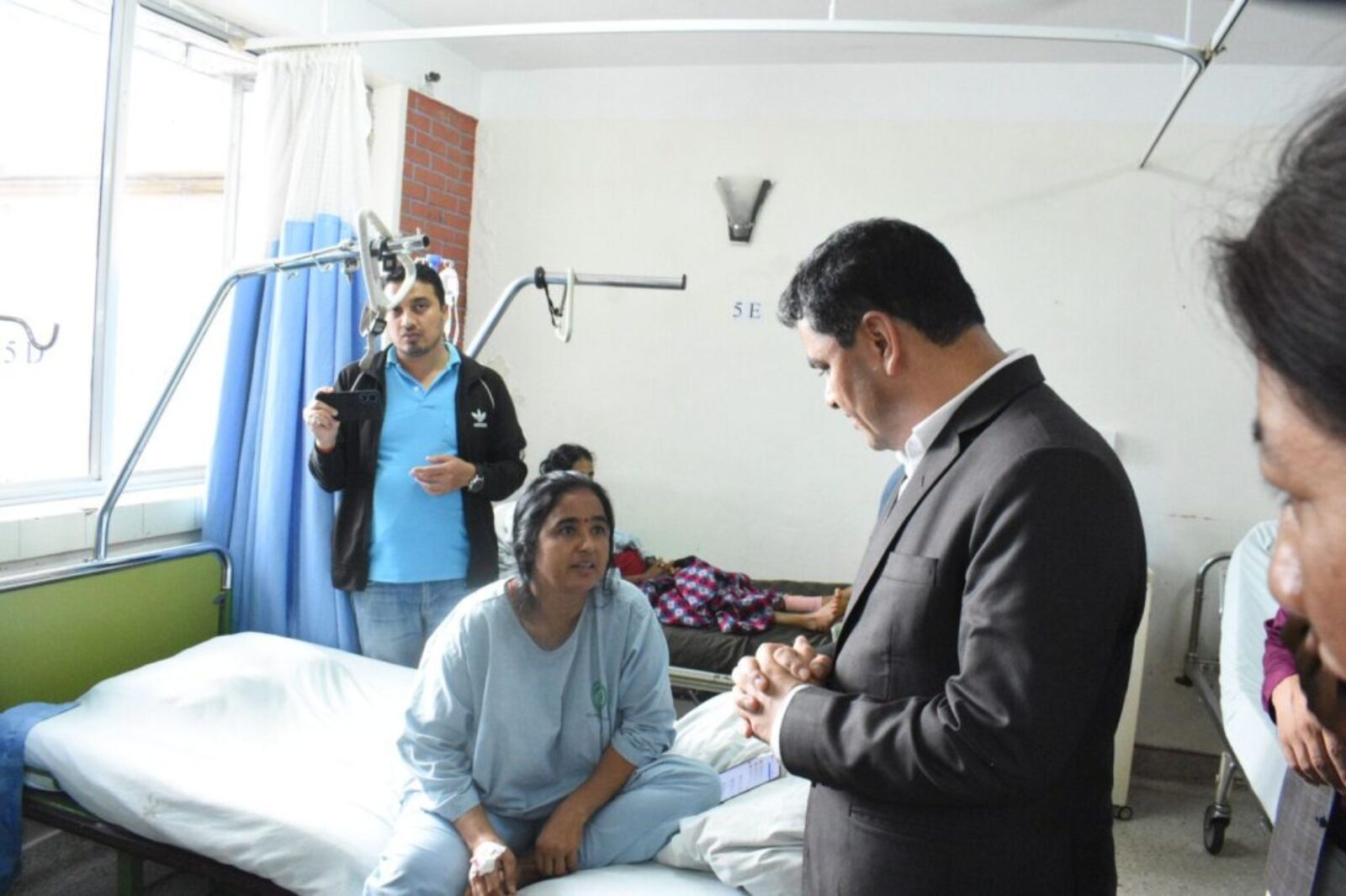 Health Minister at Dhulikhel Hospital 2