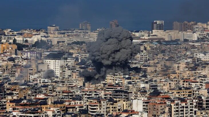 Israel-hits-Beiruts-southern-suburb (1)