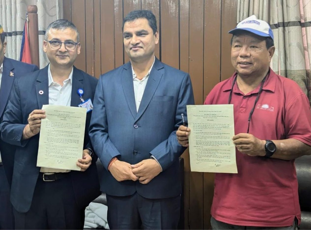 Health ministry and mahabir pun agreement on health equipment manitainence